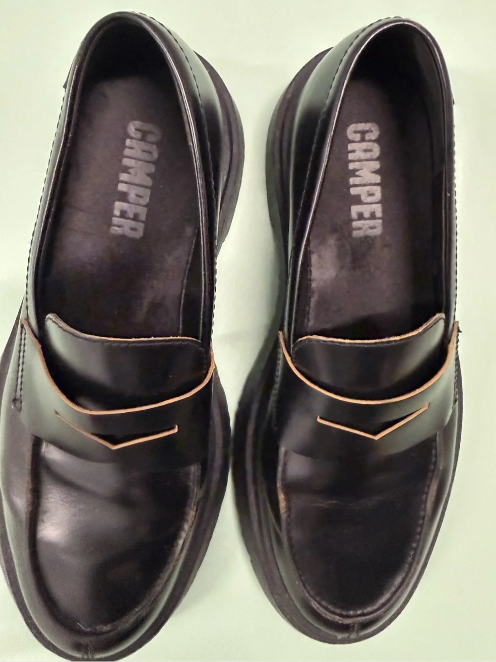 Camper Walden Black Leather Loafers - Picture 11 of 13